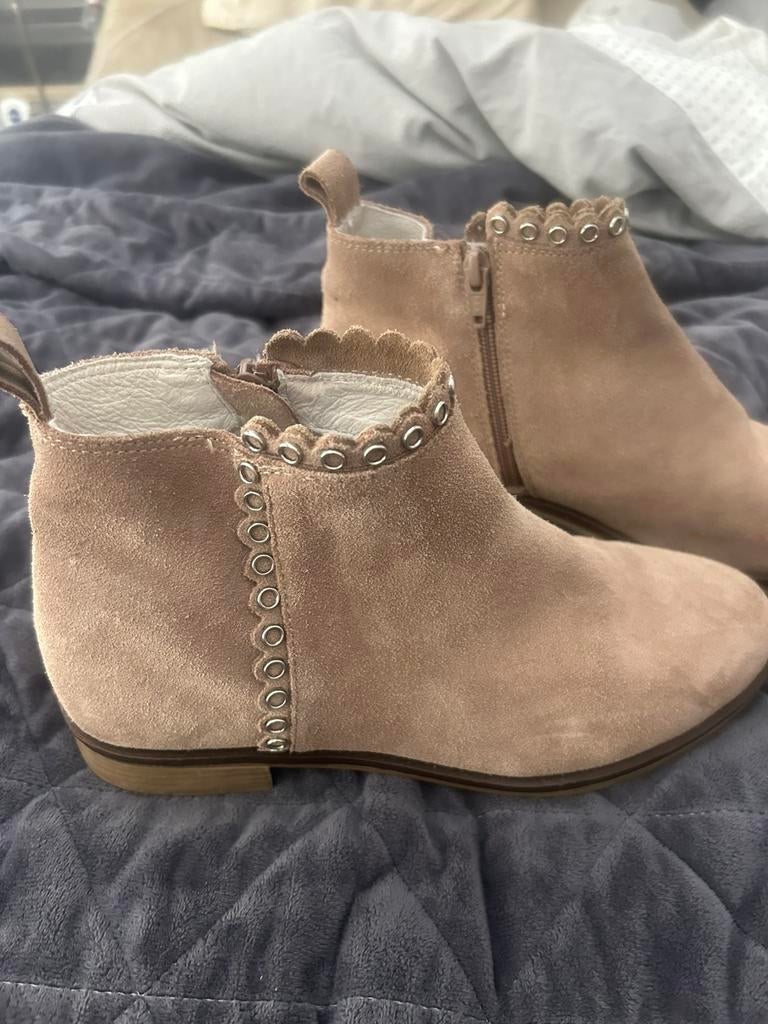 Enkellaarsje beige maat 37, Ophalen of Verzenden, Zo goed als nieuw, Beige