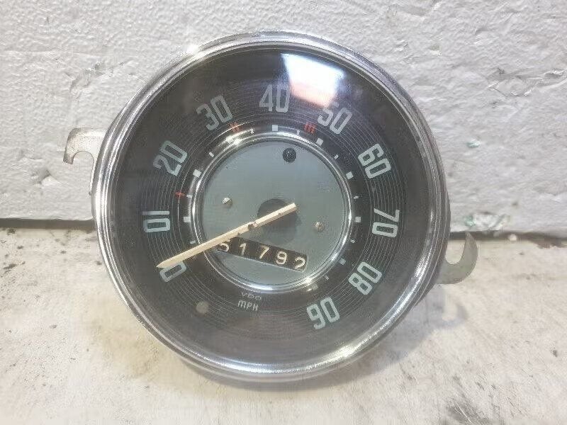 KM TELLER mijlenteller! Volkswagen Kever (111-957-023-e), Gebruikt, Berliner Ring 2 38440 Wolfsburg, DE, Volkswagen, Volkswagen AG