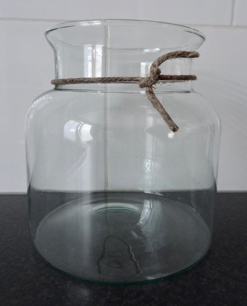Mooie ronde glazen vaas voor bloemen of droogbloemen, Ophalen of Verzenden, Zo goed als nieuw, Glas, 19 cm