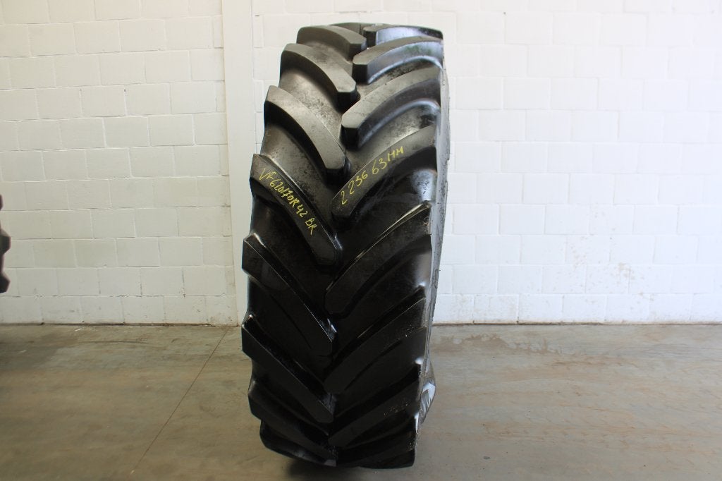 VF 620/70R42 Bridgestone VT-TRACTOR 62mm 1 STUK, Zakelijke goederen, Agrarisch | Onderdelen | Banden, Velgen en Assen, Ophalen