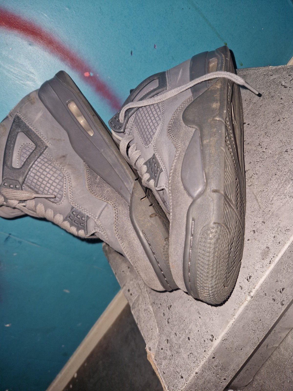 Jordan 4 Cool Grey - Maat 41 - Zo goed als nieuw, Overige kleuren, Ophalen of Verzenden, Jordan, Sneakers of Gympen