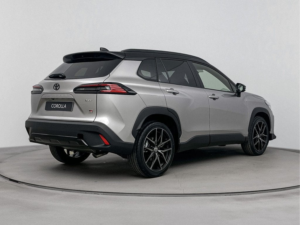 Toyota Corolla Cross Hybrid 180 GR Sport | Apple Carplay & A, Auto's, Toyota, 12 maanden, 1440 kg, Zwart, 4 cilinders
