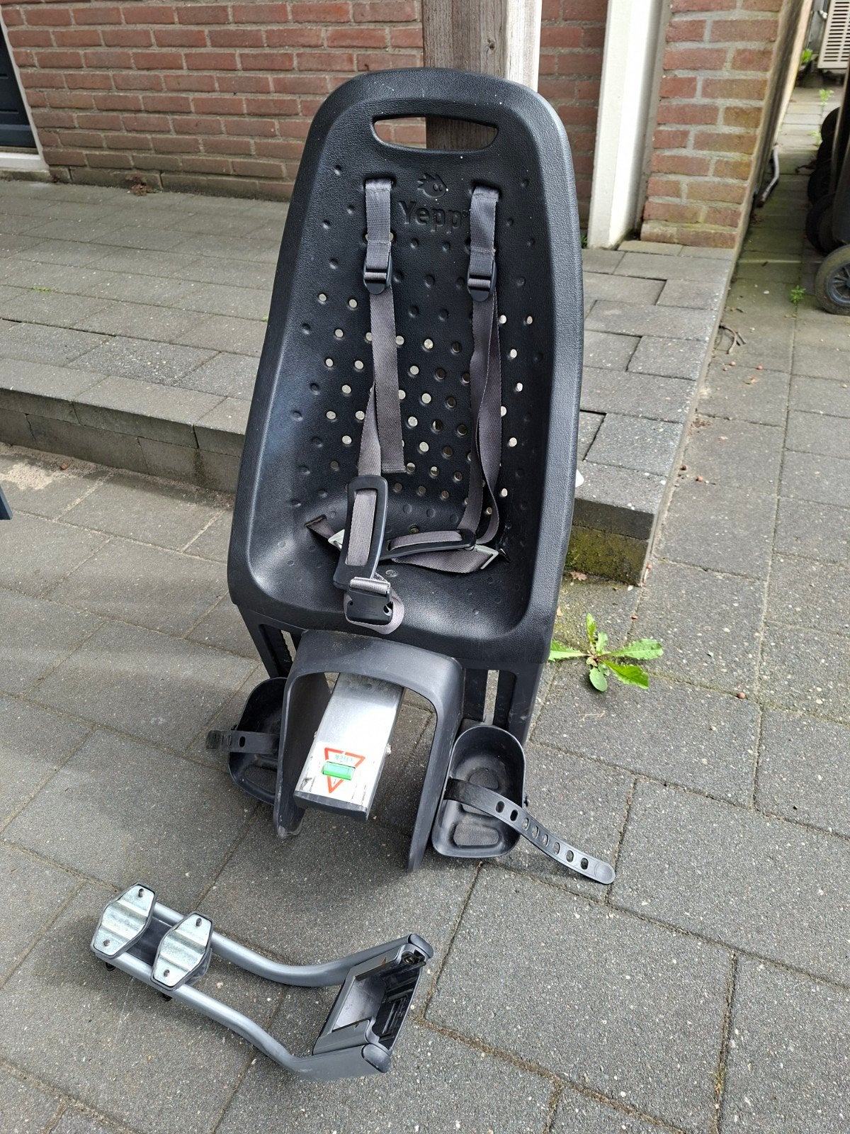 Yepp fietskinderstoel, Ophalen, Gebruikt
