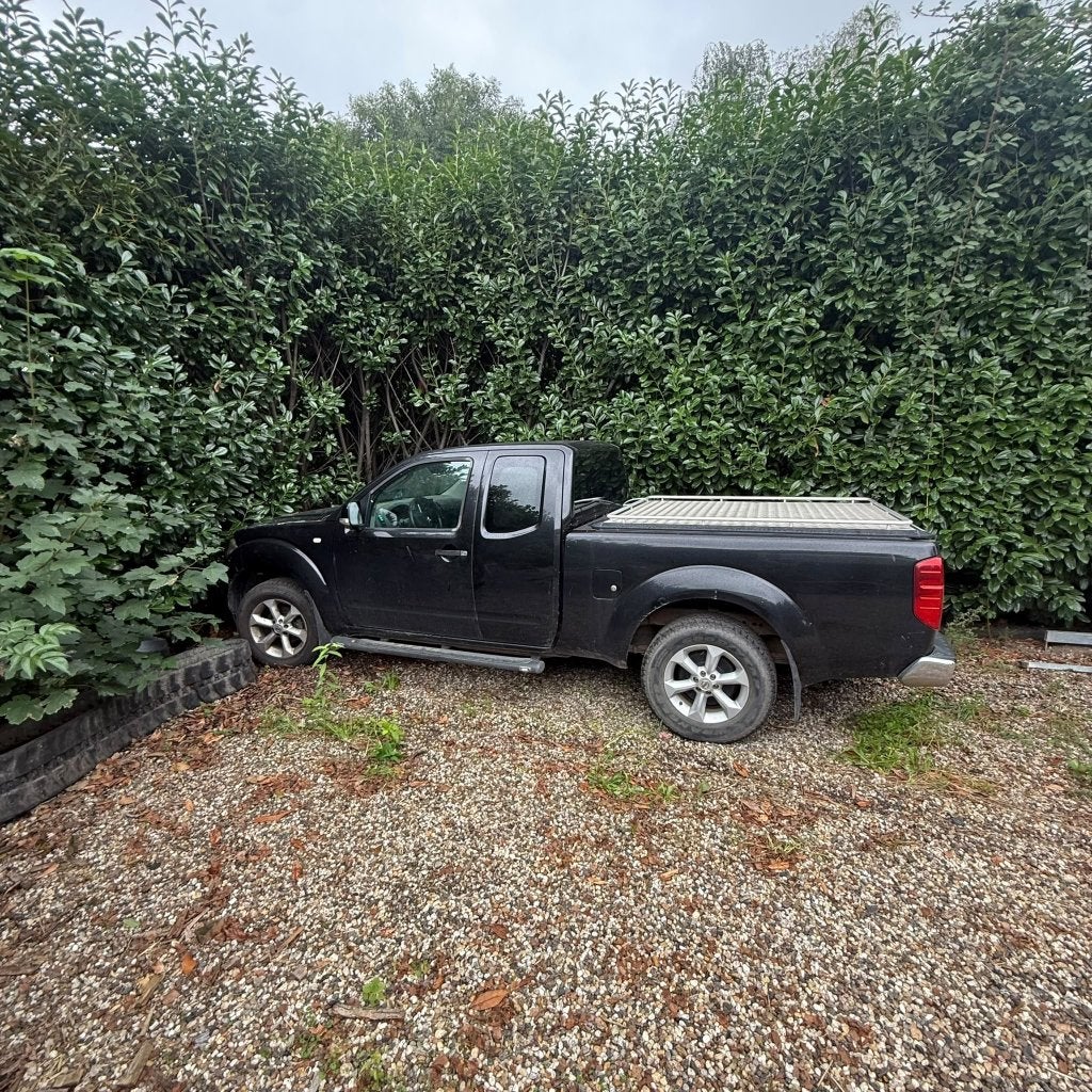 Nissan Navara 2.5 DCI King-cab 4WD DPF 2008, Auto's, 4 cilinders, Origineel Nederlands, Bedrijf, Vierwielaandrijving