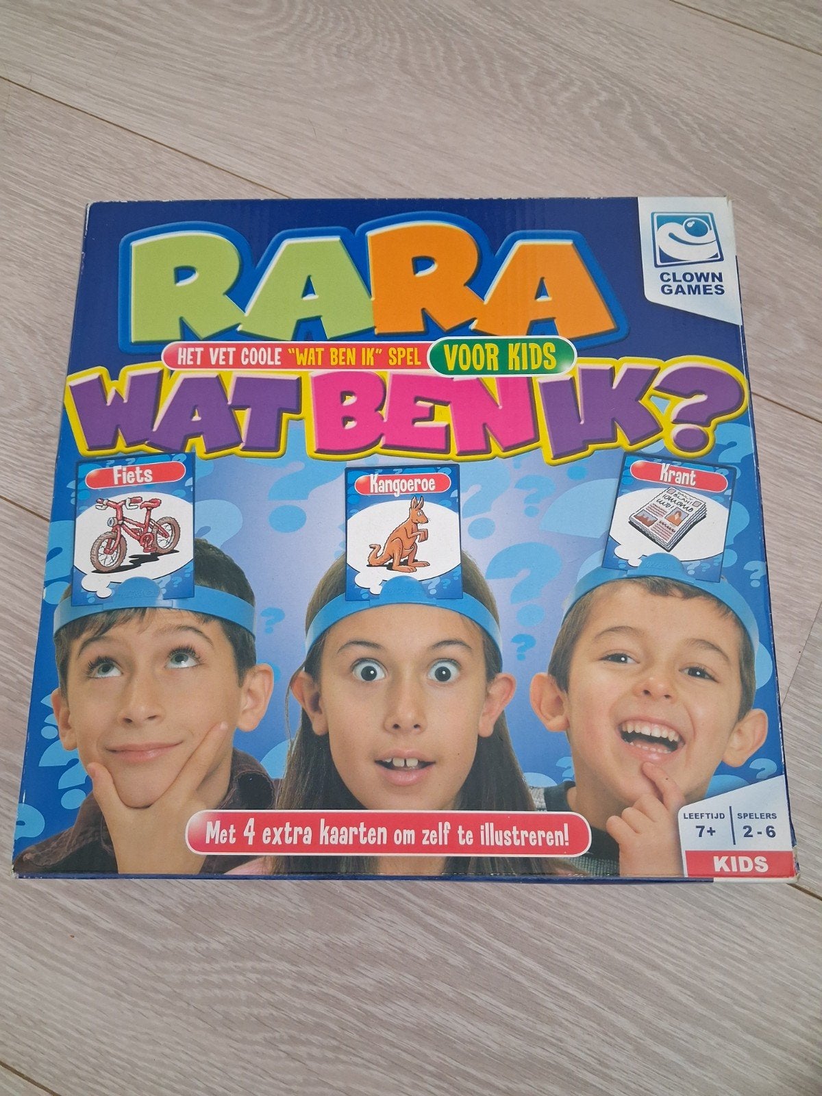Ra Ra Wat Ben Ik? Het coole spel voor kids, Drie of vier spelers, Ophalen of Verzenden, Gebruikt, Clown Games