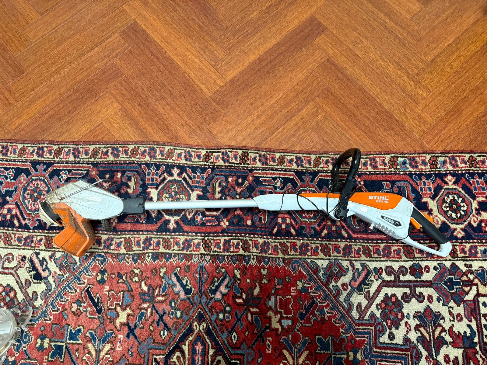 Stihl kantmaaier, Ophalen, Zo goed als nieuw, Benzine