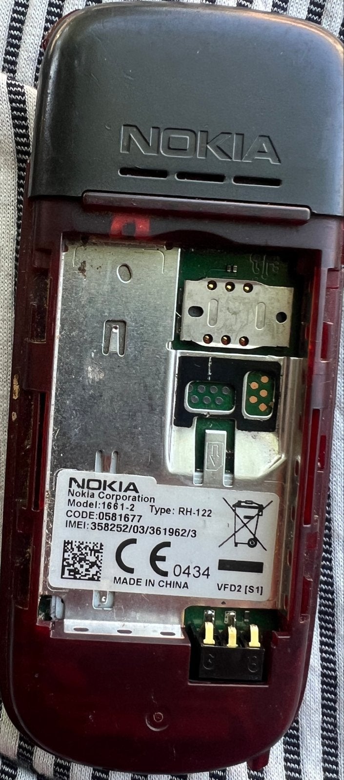 Nokia 1661-2 (RH-122) - Zonder batterij, Gebruikt, Geen camera, Zwart, Fysiek toetsenbord