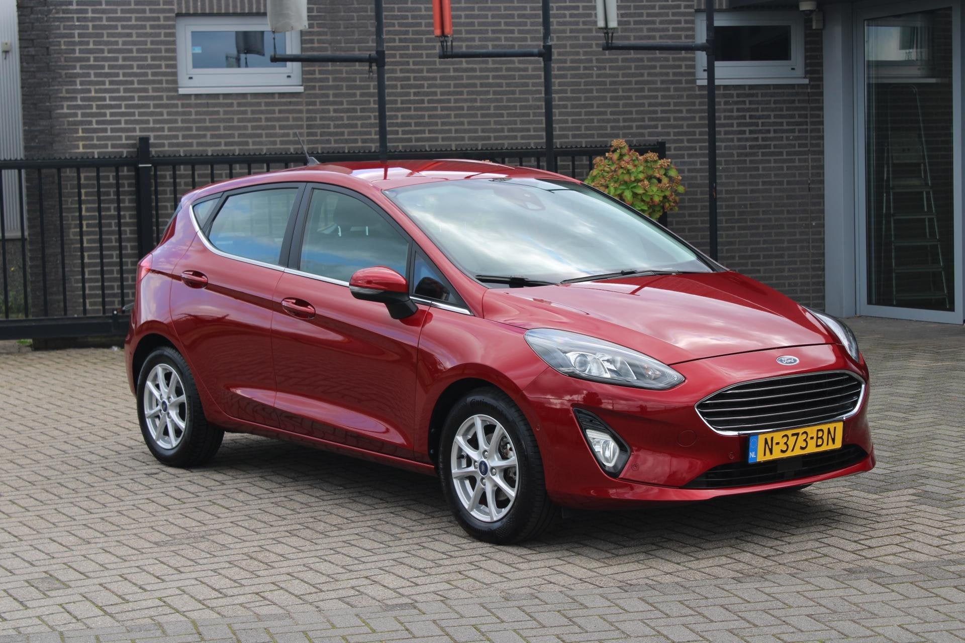 Ford Fiesta 1.0 EcoB. Hyb. Titanium X AdaptiveCruise/Camera, Auto's, Euro 6, 1184 kg, Origineel Nederlands, Bedrijf