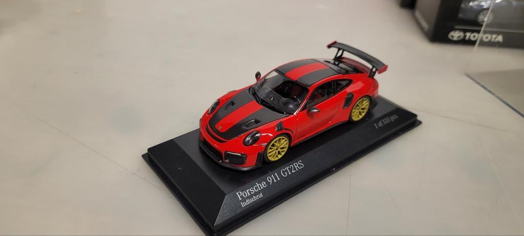 Minichamps 2018 Porsche 911  991.2  GT2RS, Hobby en Vrije tijd, Modelauto's | 1:43, Ophalen of Verzenden, Zo goed als nieuw, Auto
