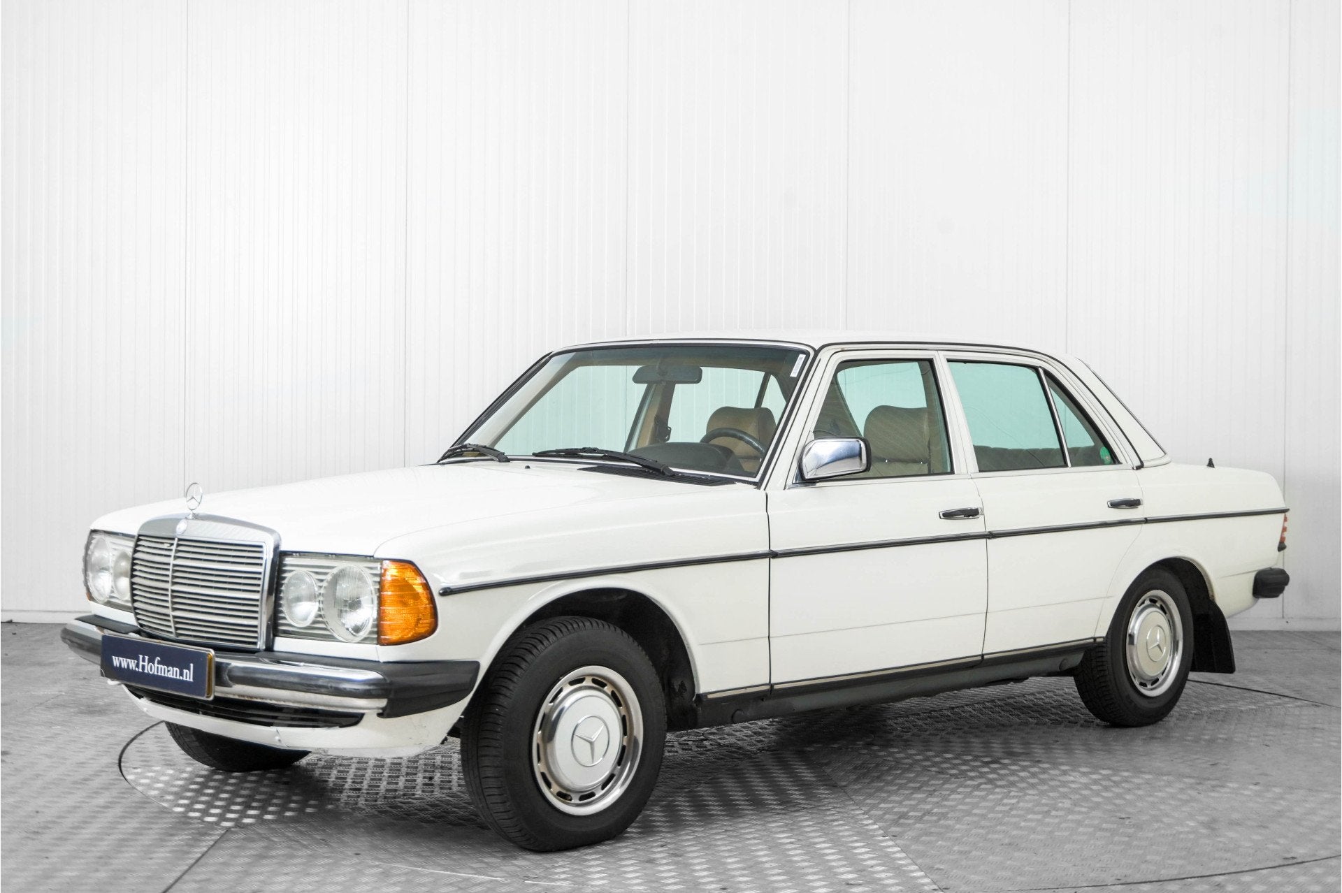 Mercedes-Benz 300d w123 300 D 5 cyl. (bj 1980), Auto's, Achterwielaandrijving, Gebruikt, Wit, Bedrijf