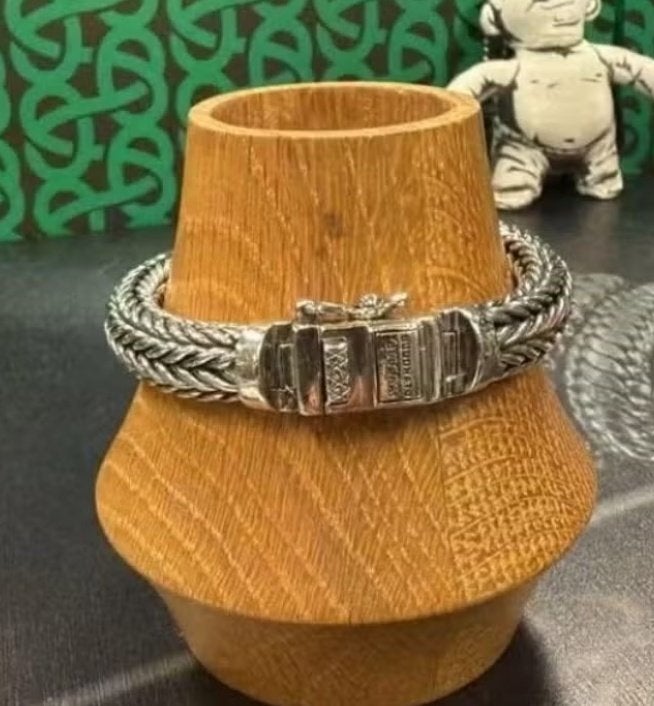 BUDDHA TO BUDDHA ARMBAND TYPE 799 E ELLEN MEDIUM € 499,00, Ophalen of Verzenden, Nieuw, Zilver, Zilver