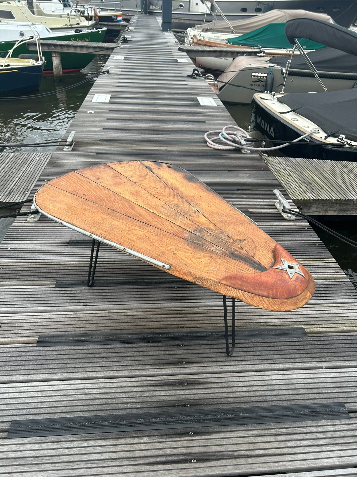 Unieke Zwaardtafel / Salontafel van authentiek scheepszwaard, Ophalen, 100 tot 150 cm, 50 tot 100 cm, Metaal