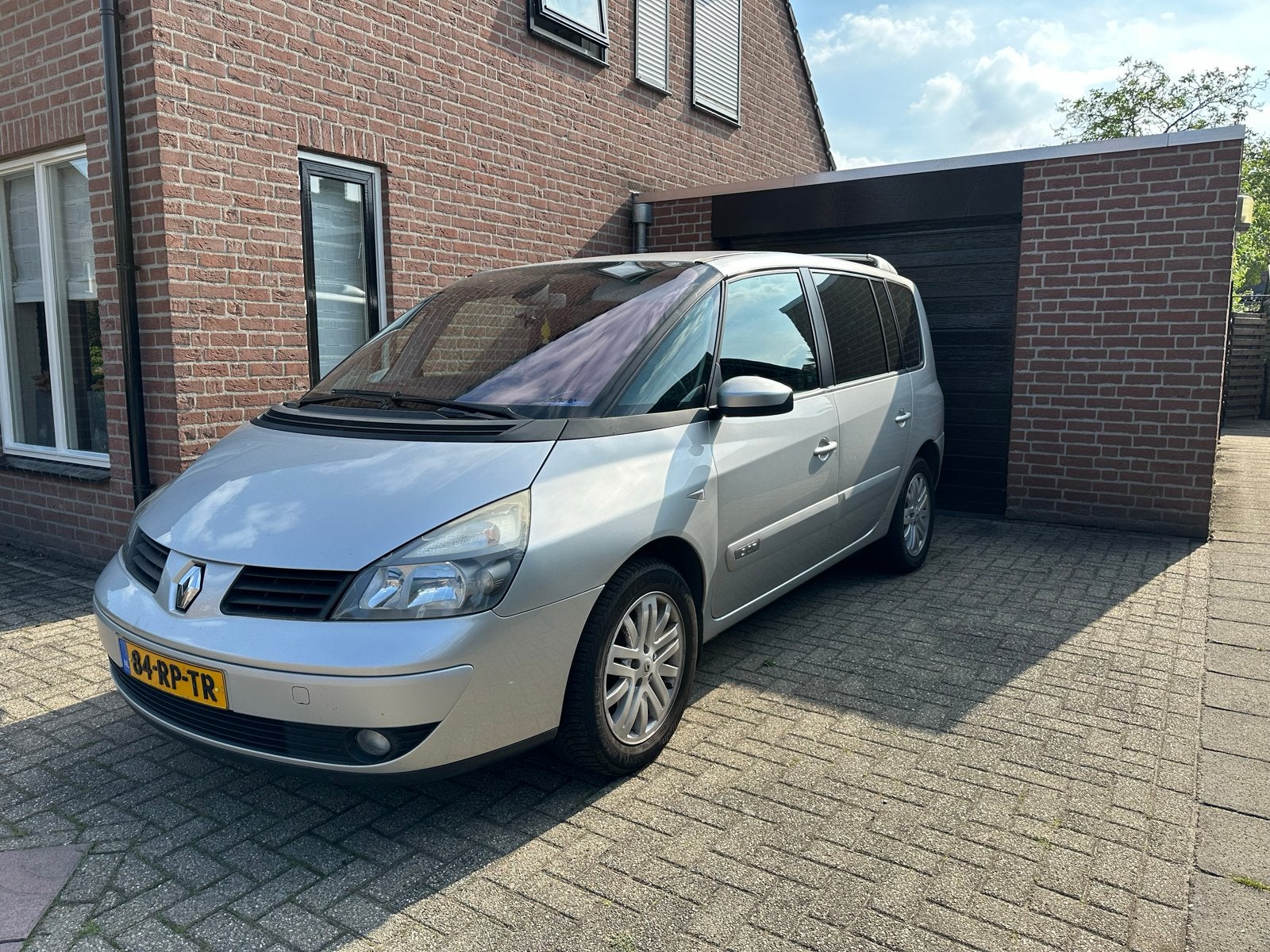Renault Espace 2.0 16V Turbo, Auto's, Renault, 1998 cc, 4 cilinders, 2000 kg, 7 stoelen
