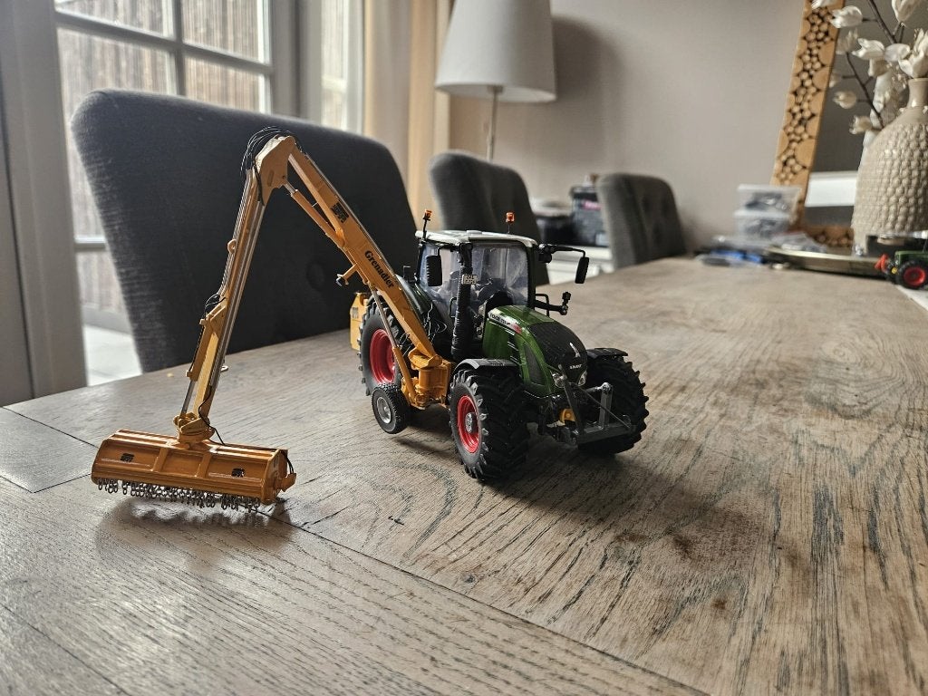Fendt 724, Ophalen of Verzenden, Tractor of Landbouw, Overige merken