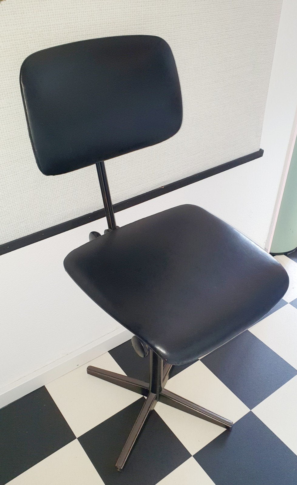 Ahrend De Cirkel Bureaustoel Van Friso Kramer vintage, Ophalen, Gebruikt, Zwart, Eén