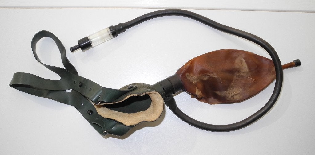 Sovjet-Russisch militair surplus piloten-zuurstofmasker, Ophalen of Verzenden, Gebruikt, Overige typen