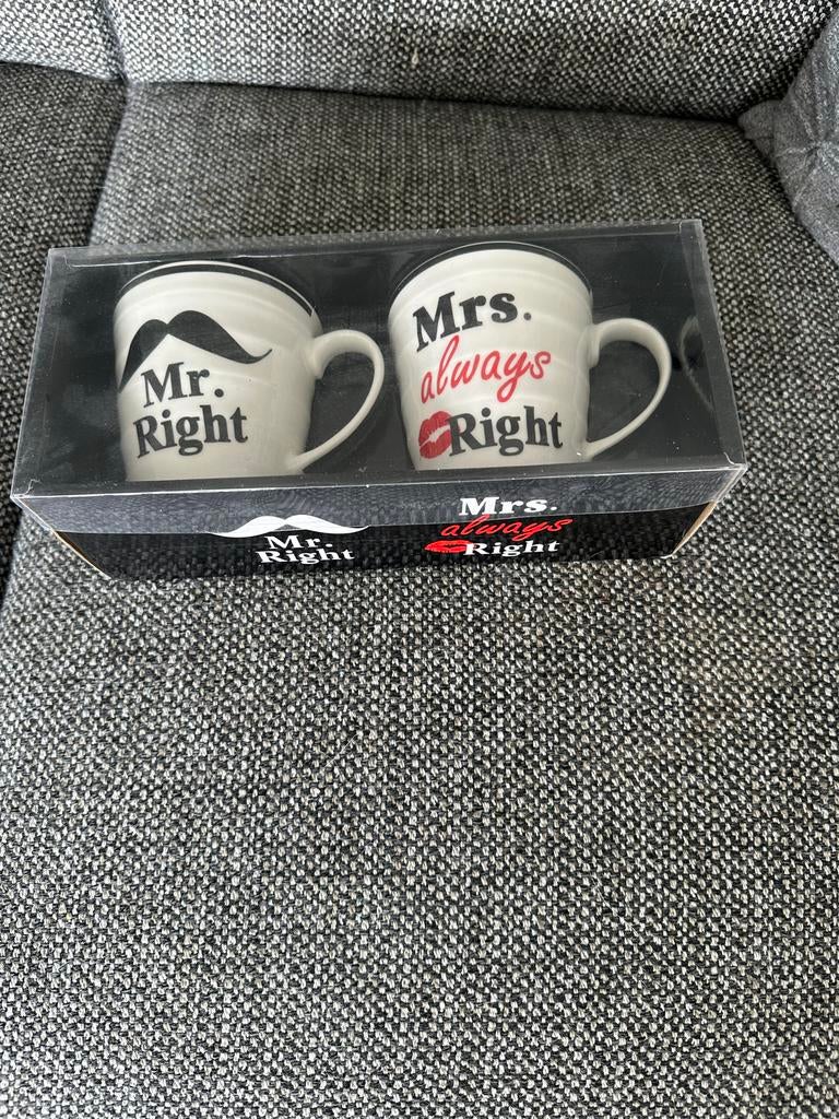 2 mokken/bekers Mr. Right en Mrs. Always Right, Overige typen, Nieuw, Ophalen of Verzenden, Steen/keramiek