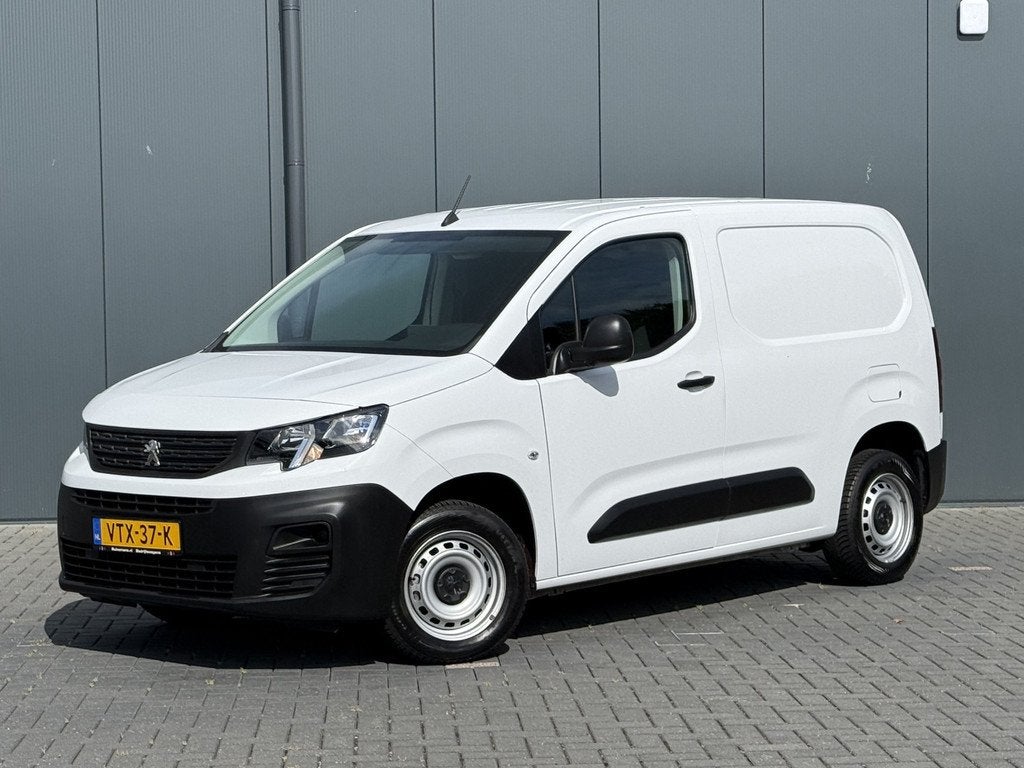 Peugeot Partner 1.5 BlueHDi 102 PK / L1H1 / 1e EIG / AIRCO /, Voorwielaandrijving, 1350 kg, Gebruikt, Euro 6