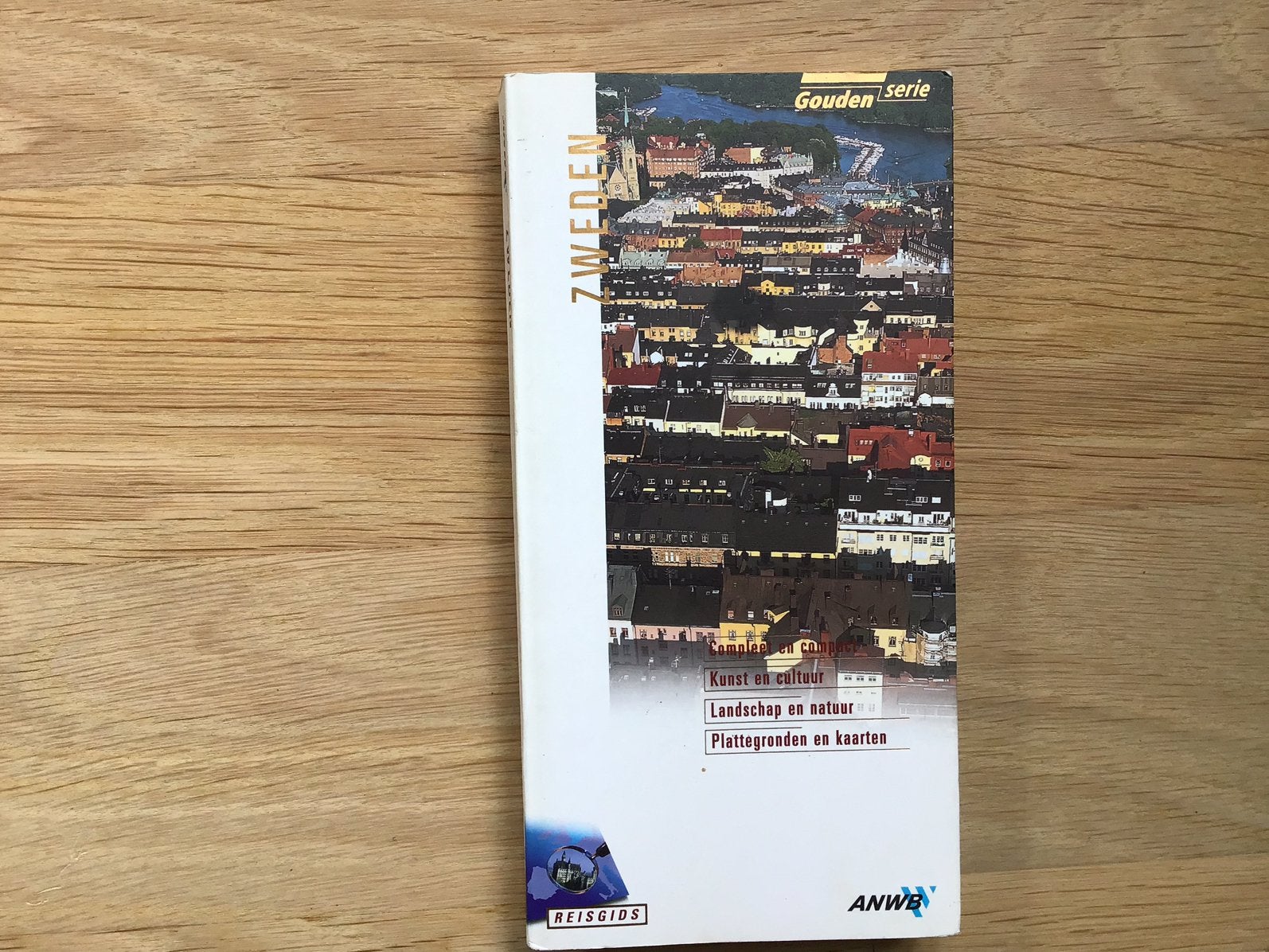 Reisgids Zweden ANWB gouden serie., Europa, Ophalen of Verzenden, Zo goed als nieuw, Reisgids of -boek