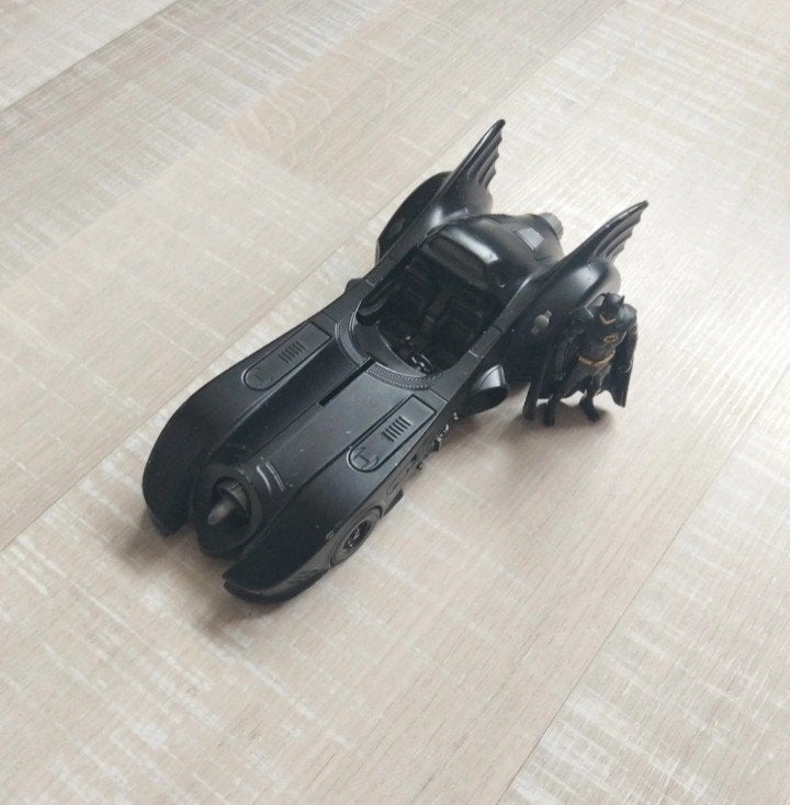 Schaalmodel: Batmobile met Batman figuur, Ophalen of Verzenden, Gebruikt