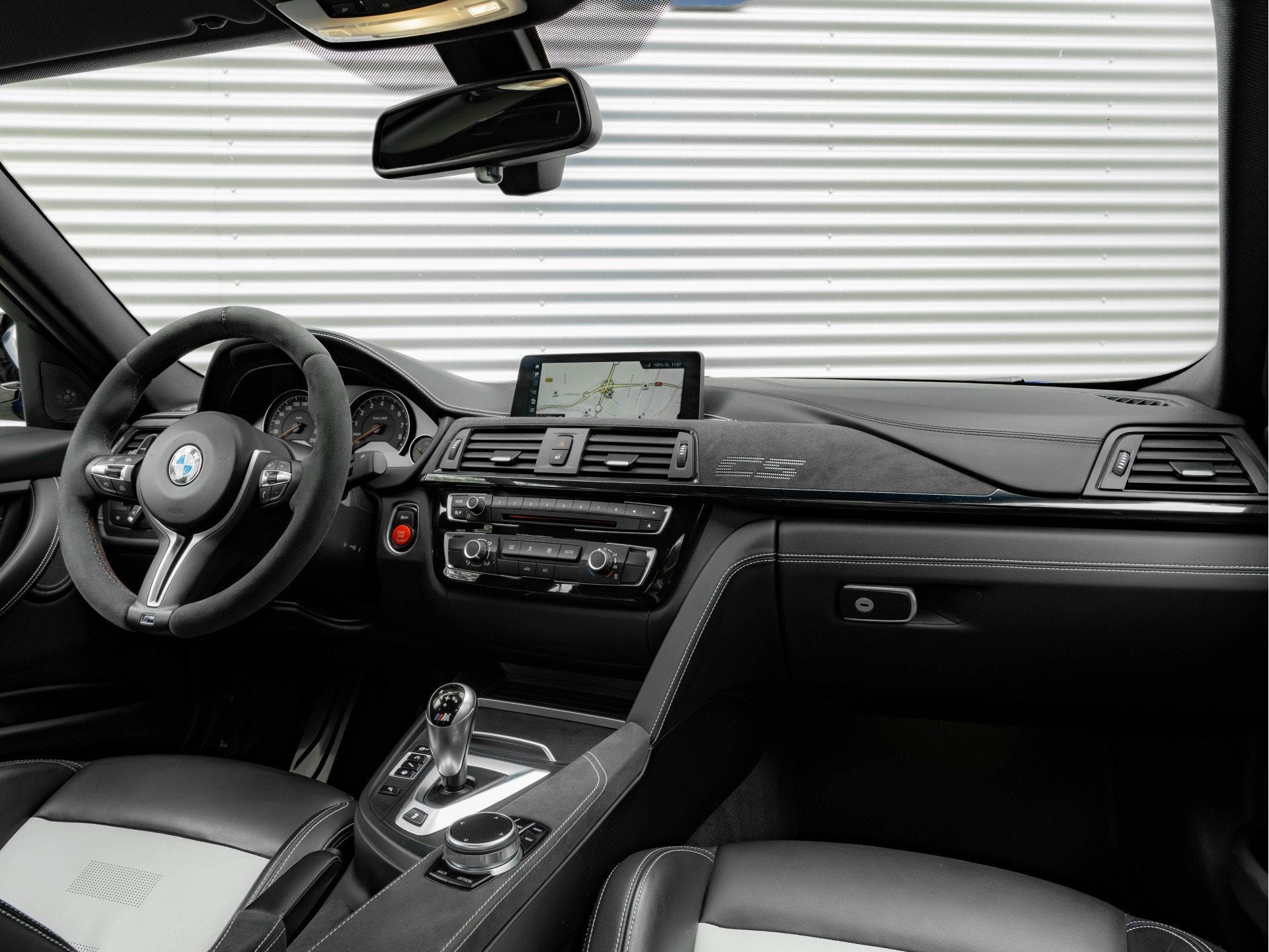 BMW 3 Serie M3 CS - Individual "Frozen Dark Blue II" - Manua, Achterwielaandrijving, Blauw, Leder, Verwarmde buitenspiegels