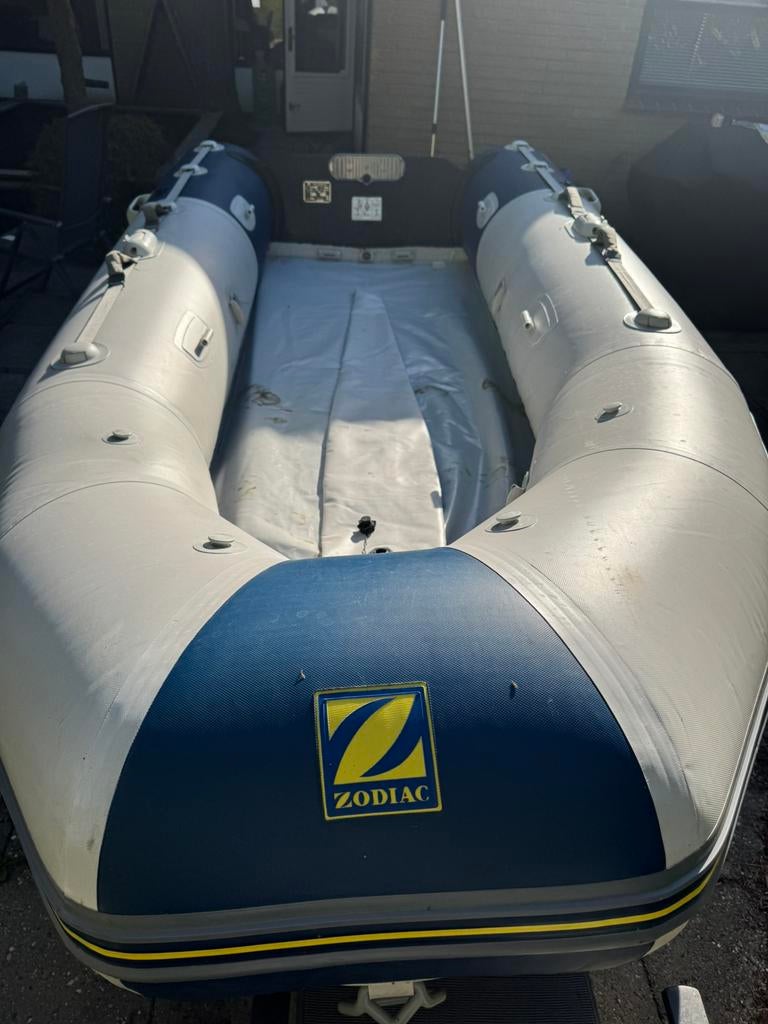 Zodiac rubberboot met 8pk Mariner motor, Watersport en Boten, Rubberboten, Ophalen, Gebruikt, Zodiac, Hout
