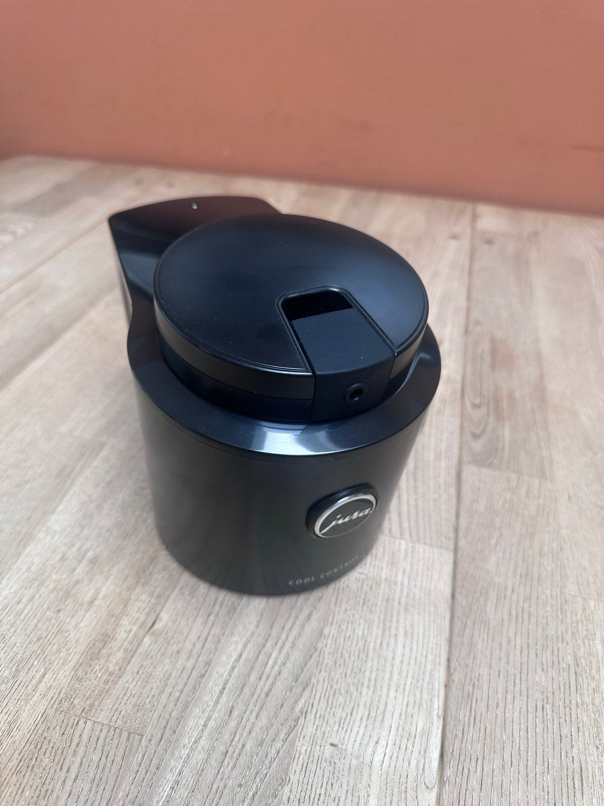 Jura Cool Control Melkkoeler - Nieuwstaat, Witgoed en Apparatuur, Ophalen of Verzenden, Zo goed als nieuw, Jura, Melkaccessoire