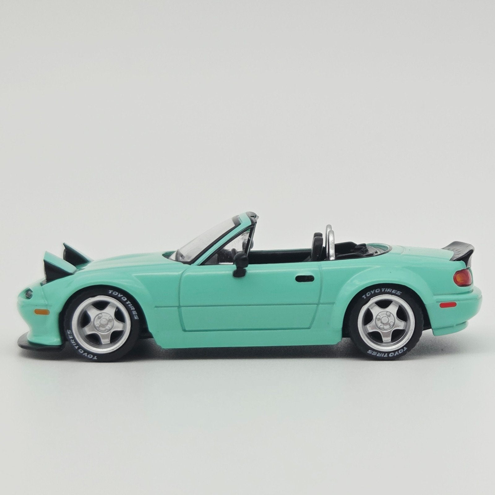 Mini Gt – 2026 Mazda MX5 (NA) Pandem Body Kit, mint green
nr, Mymodelcar@outlook.com, Auto, Ophalen of Verzenden, Mini gt