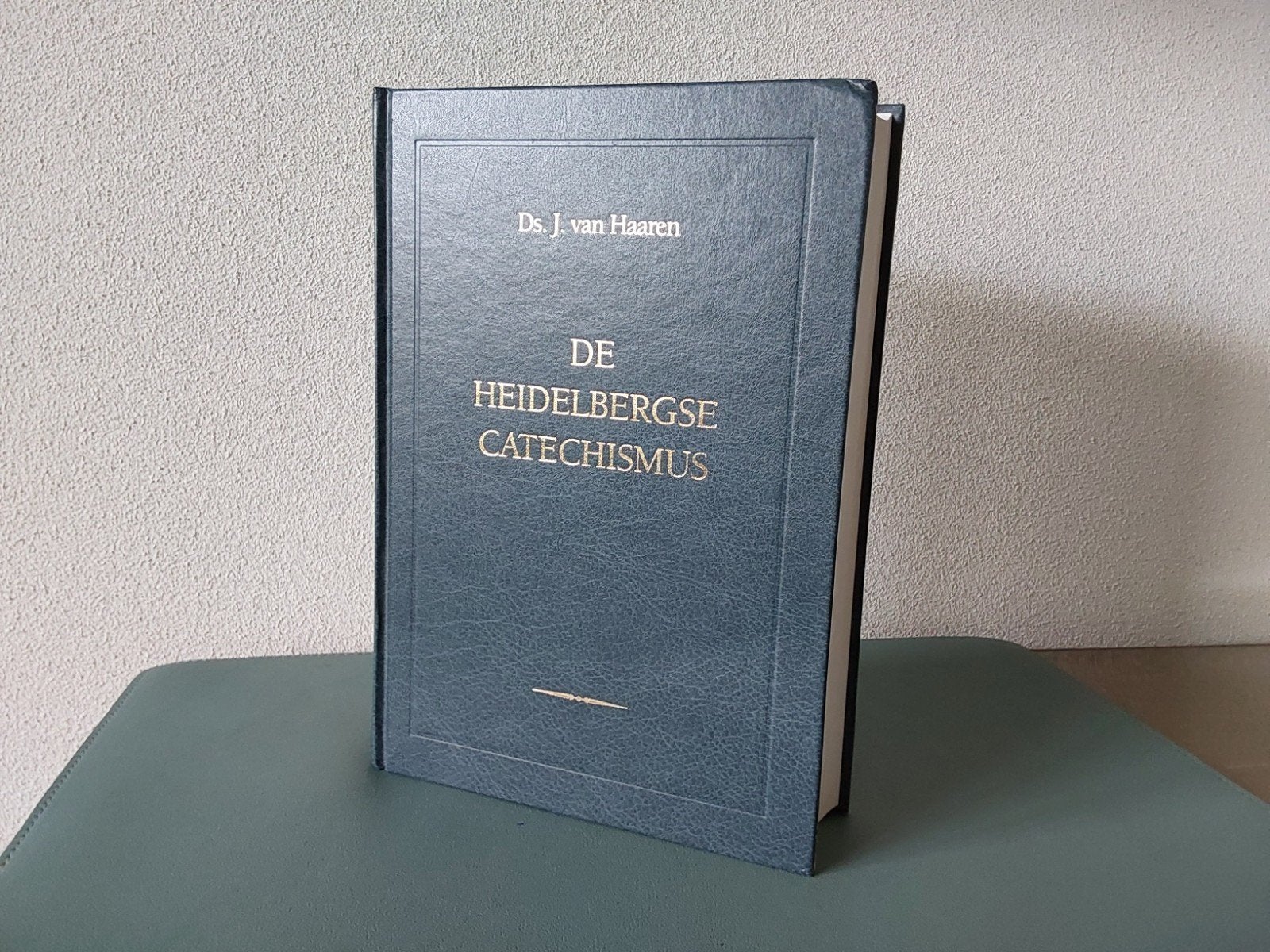 Catechismus verklaring van Ds. J. van Haaren ( Ger. Gem.), Christendom | Protestants, Zo goed als nieuw, J. van Haaren, Ophalen of Verzenden