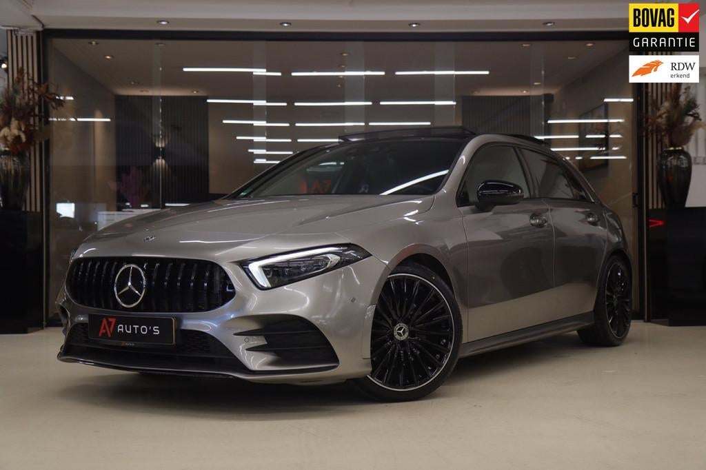 Mercedes-Benz A-klasse 220 Launch Edition NAP Pano/Burm/Carp, Auto's, Gebruikt, Euro 6, Alcantara, Origineel Nederlands