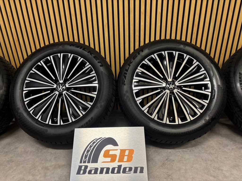 VW Tiguan Tayron Originele 18 inch Velgen Winterbanden ZGAN, 18 inch, Tiguan, Velg(en), Tayron