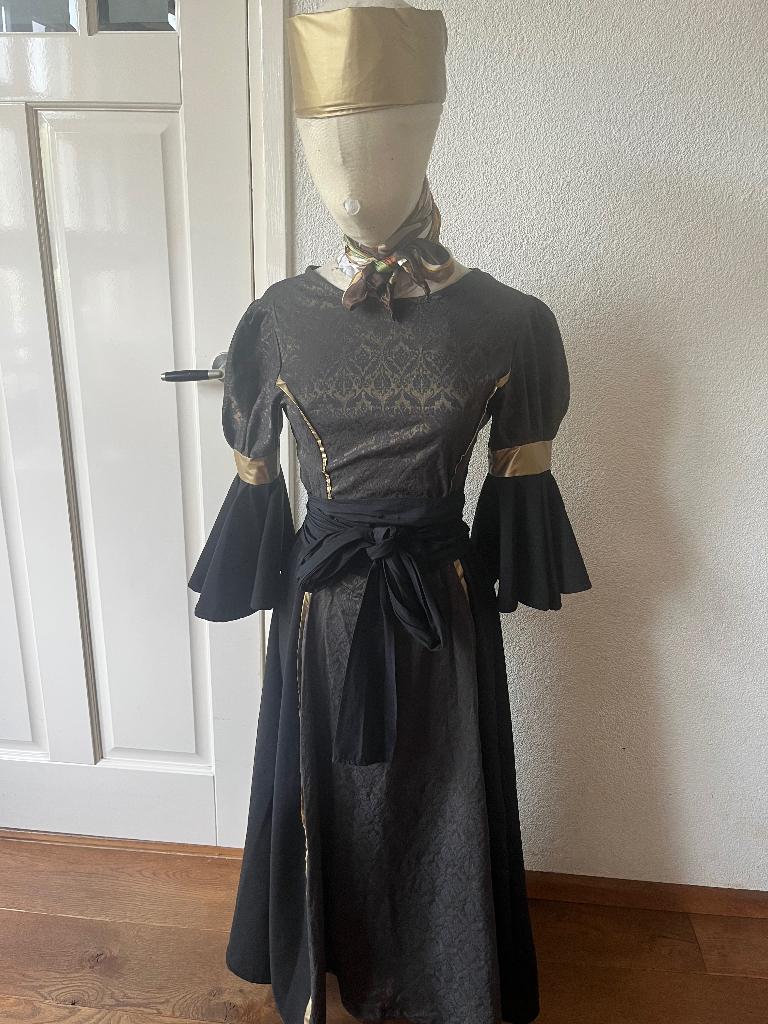 Verkleden: Middeleeuwse jurk Jonkvrouw maat 36, Kleding | Dames, Carnavalskleding en Feestkleding, Zo goed als nieuw, Kleding