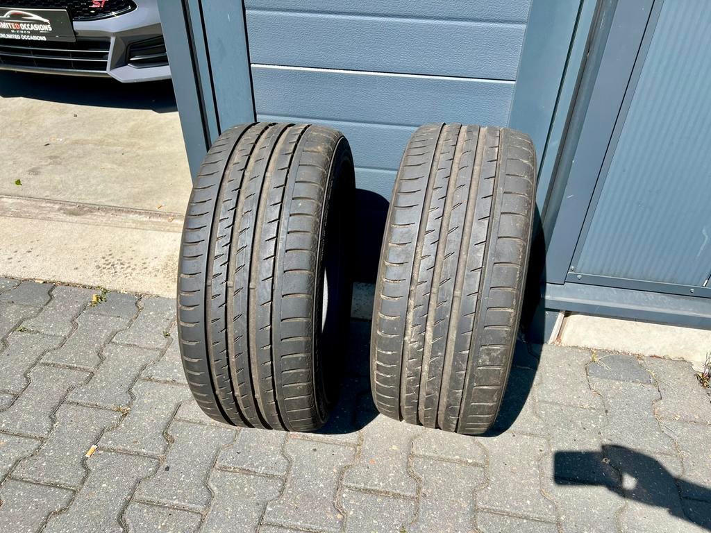 CONTINENTAL BANDEN 235/40/18 6mm profiel, Ophalen, 18 inch, Gebruikt, Banden en Velgen