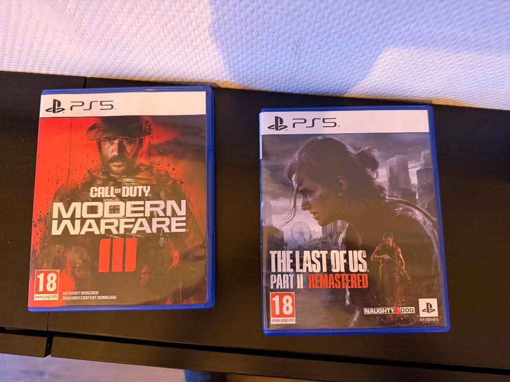 Ps 5 games Call of Duty & The Last of Us, Ophalen, Zo goed als nieuw