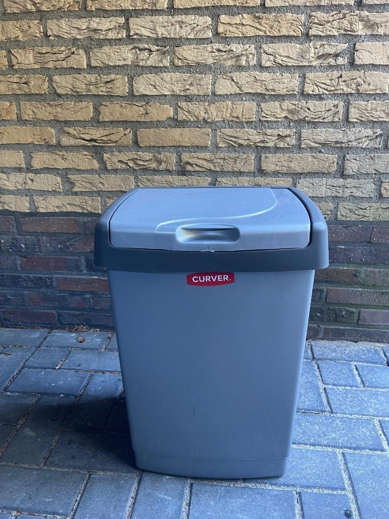 Vuilnisbak/prullenbak Curver, Ophalen, 50 – 75, Kunststof, 40 liter of meer
