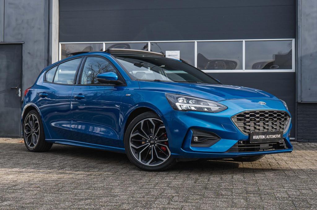 Ford FOCUS 1.5 EcoBoost ST Line X / Automaat / Pano / Winter, 1304 kg, Euro 6, Blauw, Leder en Stof