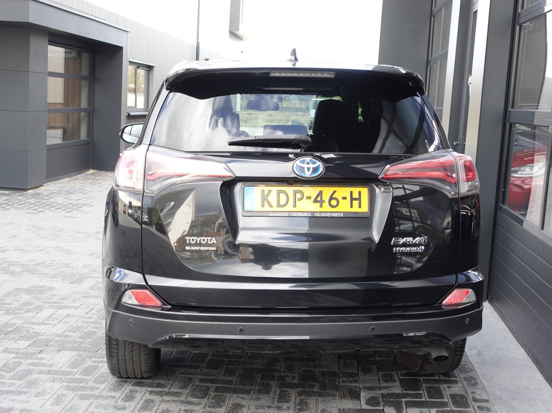 Foto 5 van Toyota RAV4 2.5 Hybrid Black Edition (Navi/Carplay,Camera,Cr