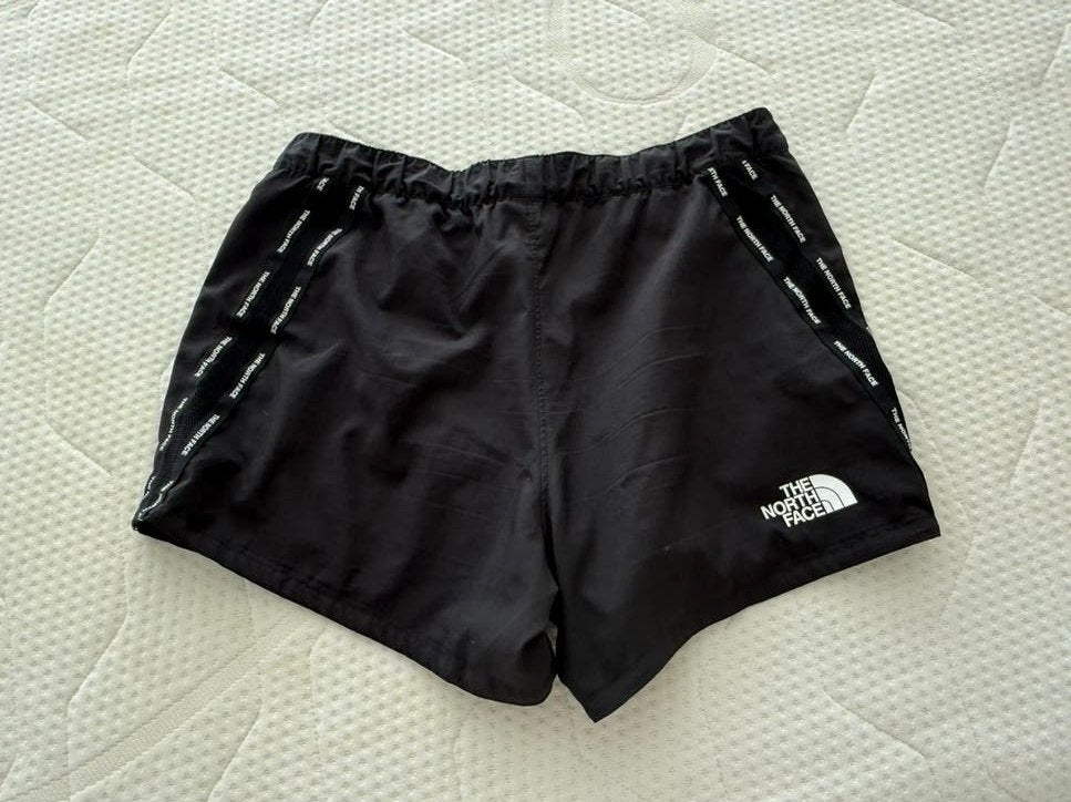 The north face dames shorts maat M, Maat 38/40 (M), Zwart, Overige typen, Ophalen of Verzenden