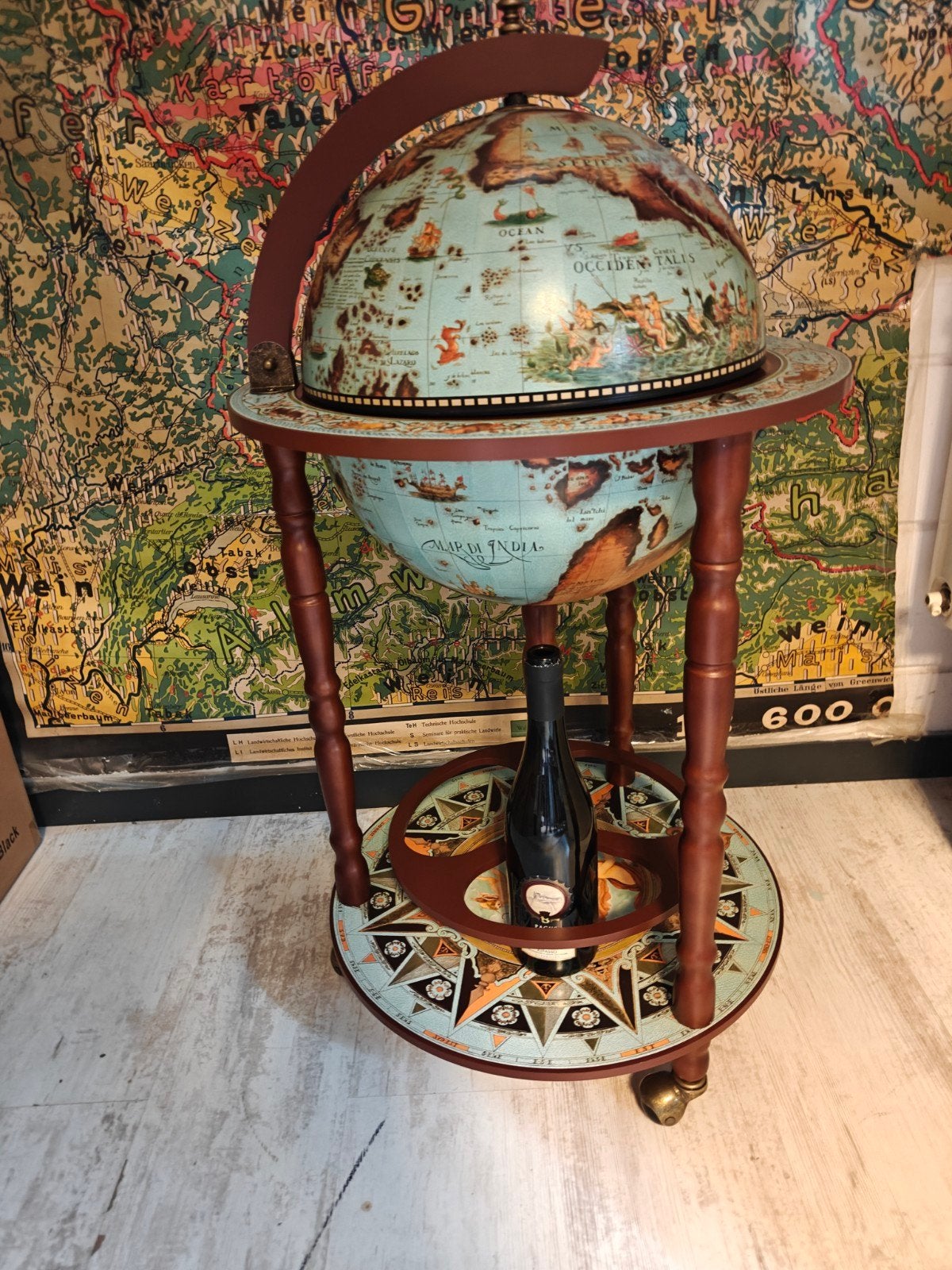 GLOBEBAR BAR GLOBE WIJNBAR WHISKEYBAR 90X48 CM NIEUW IN DOOS, Antiek en Kunst, Ophalen of Verzenden