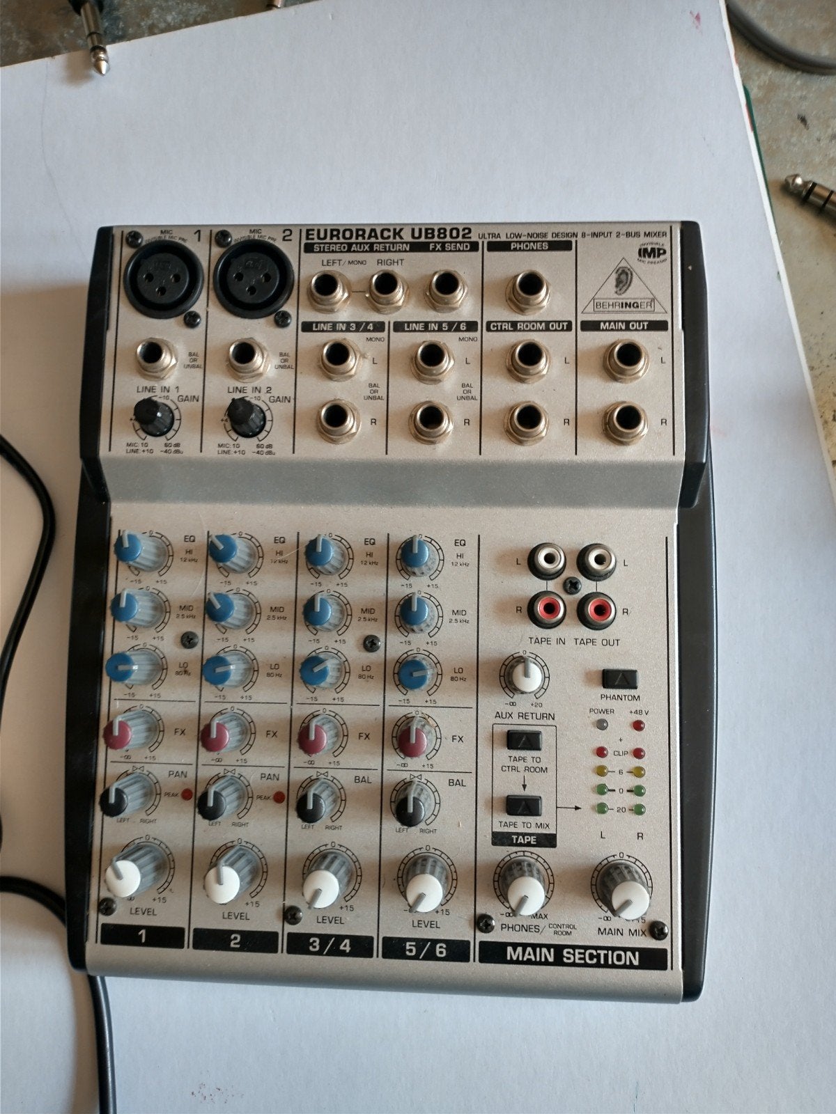 Behringer UB802 mengpaneel, Ophalen of Verzenden, Gebruikt, Minder dan 5 kanalen, Microfooningang