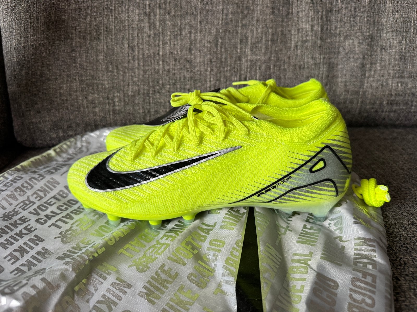 Nike zoom Mercurial Vapor 16 Elite AG-Pro maat 40, Maat XS of kleiner, Schoenen, Nieuw, Ophalen of Verzenden