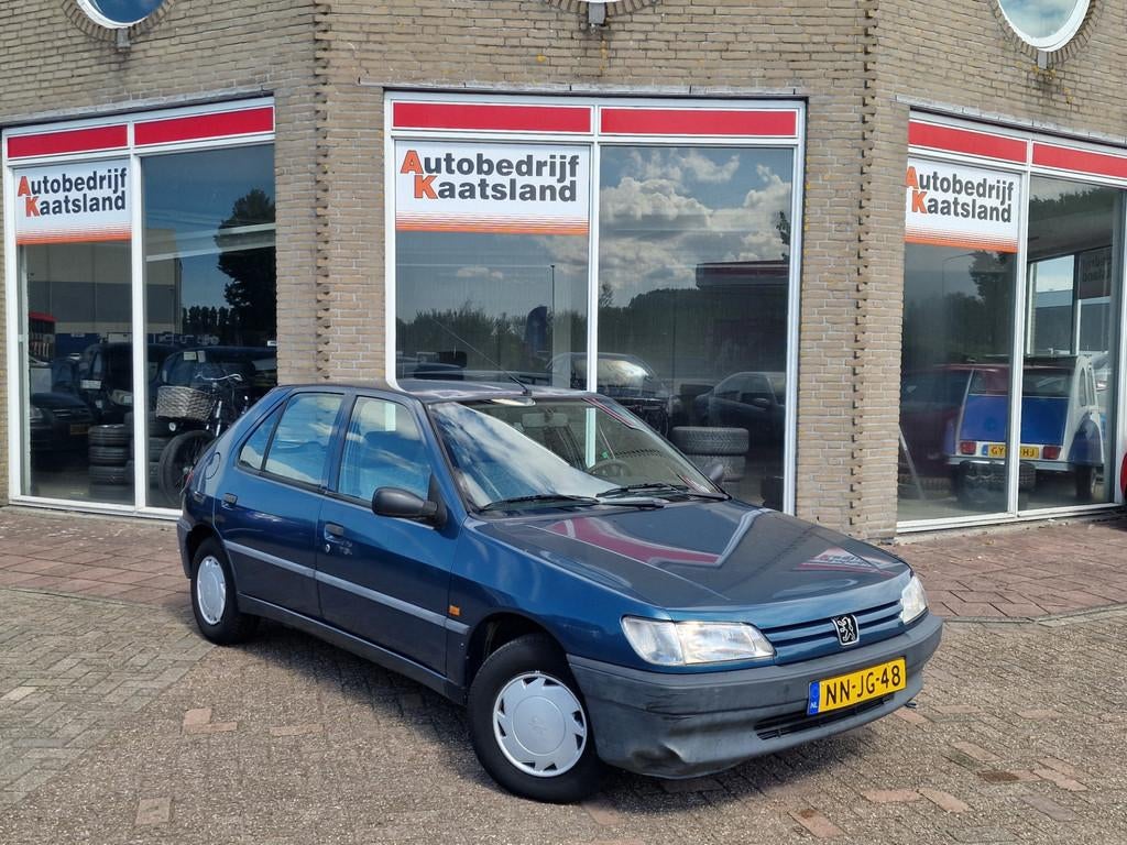 Peugeot 306 1.4 XN, Auto's, Peugeot, Stof, Zwart, 4 cilinders, Blauw