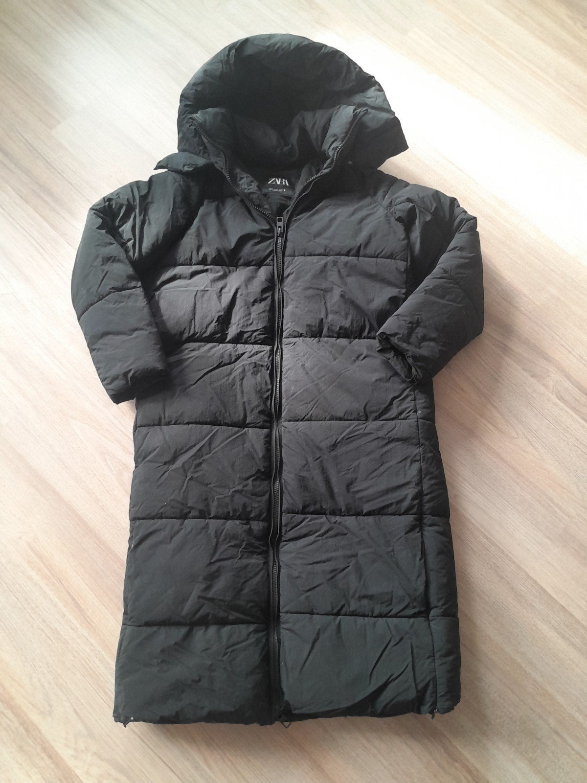 zwarte lange winterjas van Zara maat Xs, Kleding | Dames, Ophalen of Verzenden, Zo goed als nieuw, Maat 34 (XS) of kleiner, Zara