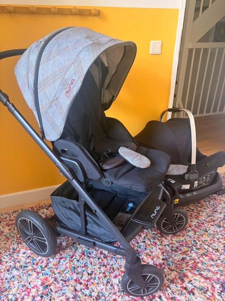 Foto 3 van Nuna MIXX Next Ellis kinderwagen set + Nuna PIPA autostoel