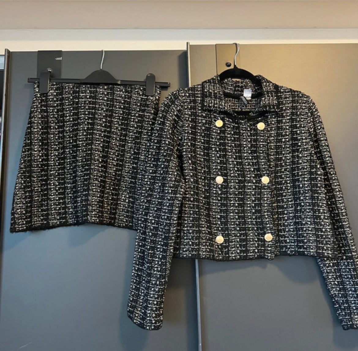 Stijlvolle Tweedelige Bouclé Set, Kleding | Dames, Rokken, Zwart, Ophalen of Verzenden, Maat 36 (S), Gedragen