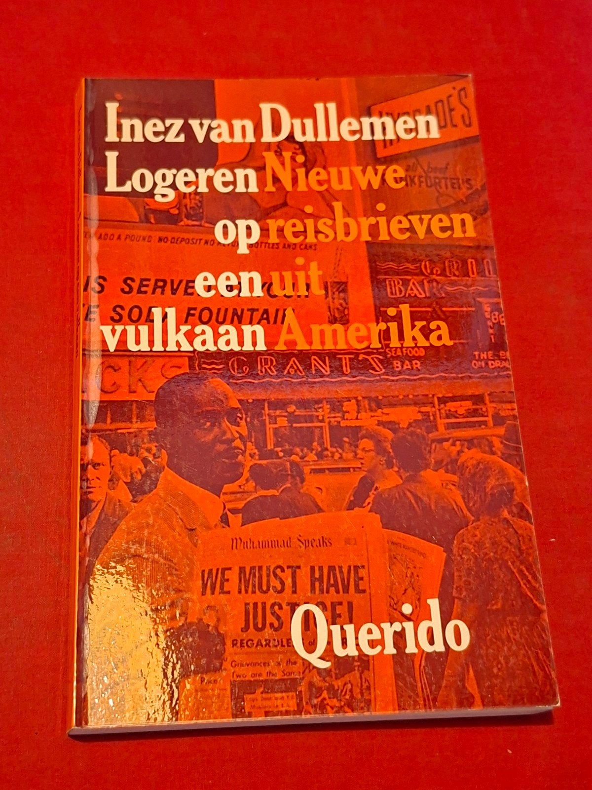 GESIGNEERD Logeren op een vulkaan. Inez van Dullemen., Boeken, Ophalen of Verzenden, Gelezen, Europa
