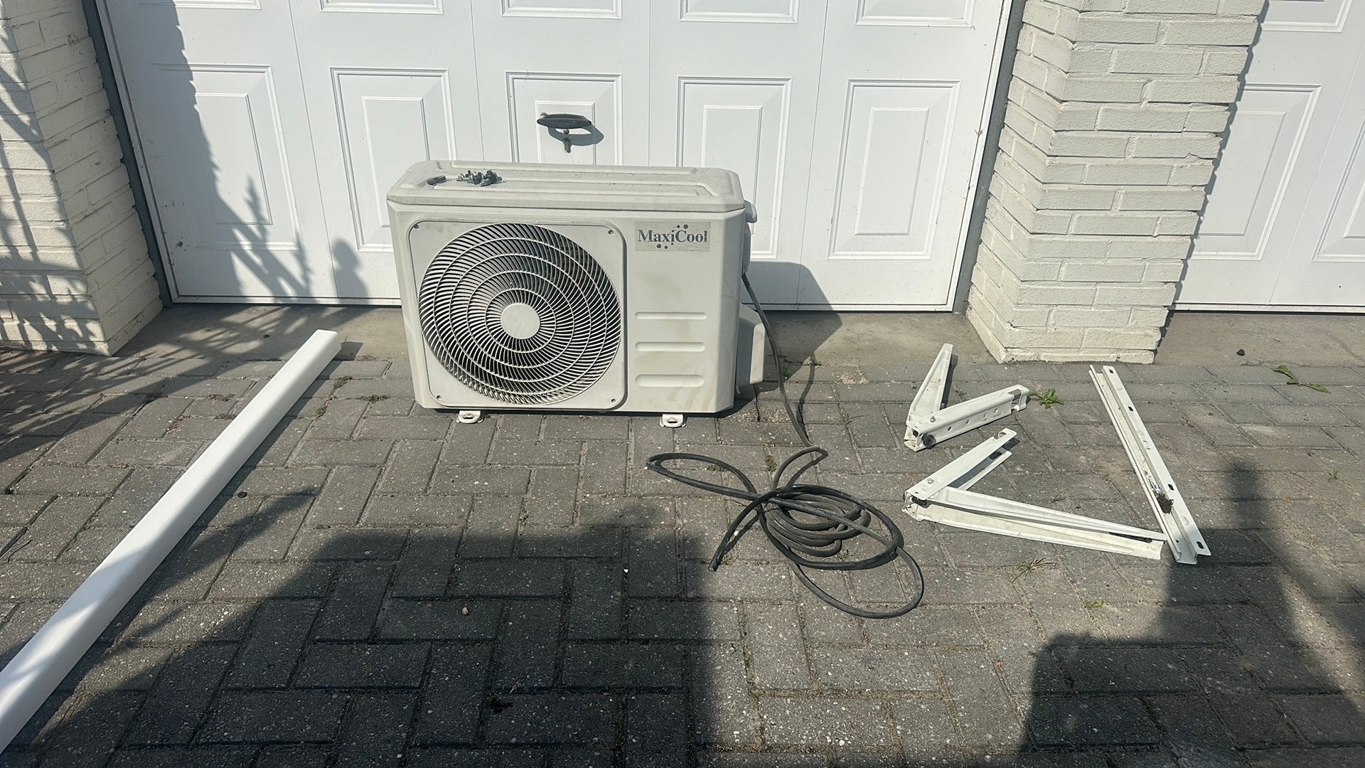 Buiten unit airco, Witgoed en Apparatuur, Airco's, Ophalen, Minder dan 60 m³, 3 snelheden of meer, Zo goed als nieuw
