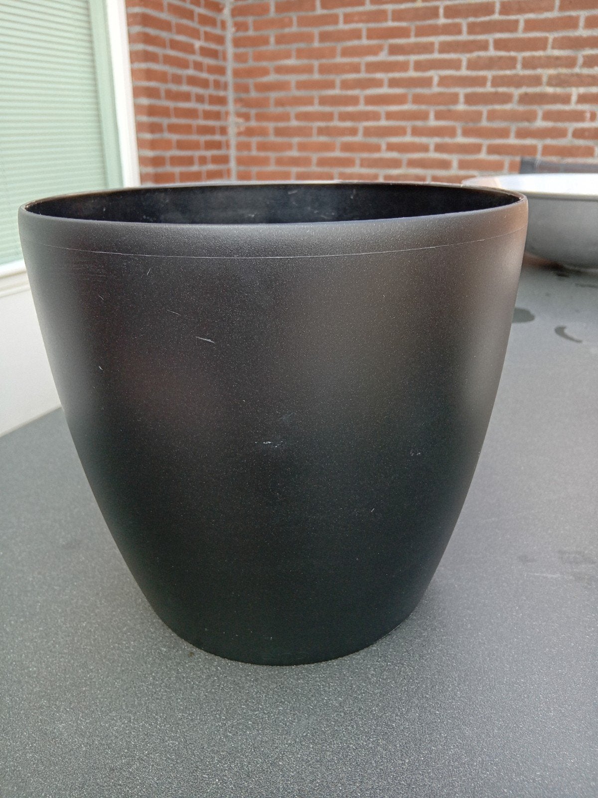 Elho Brussels 22cm bloempot zwart, Kunststof, Rond, Ophalen of Verzenden, Zo goed als nieuw
