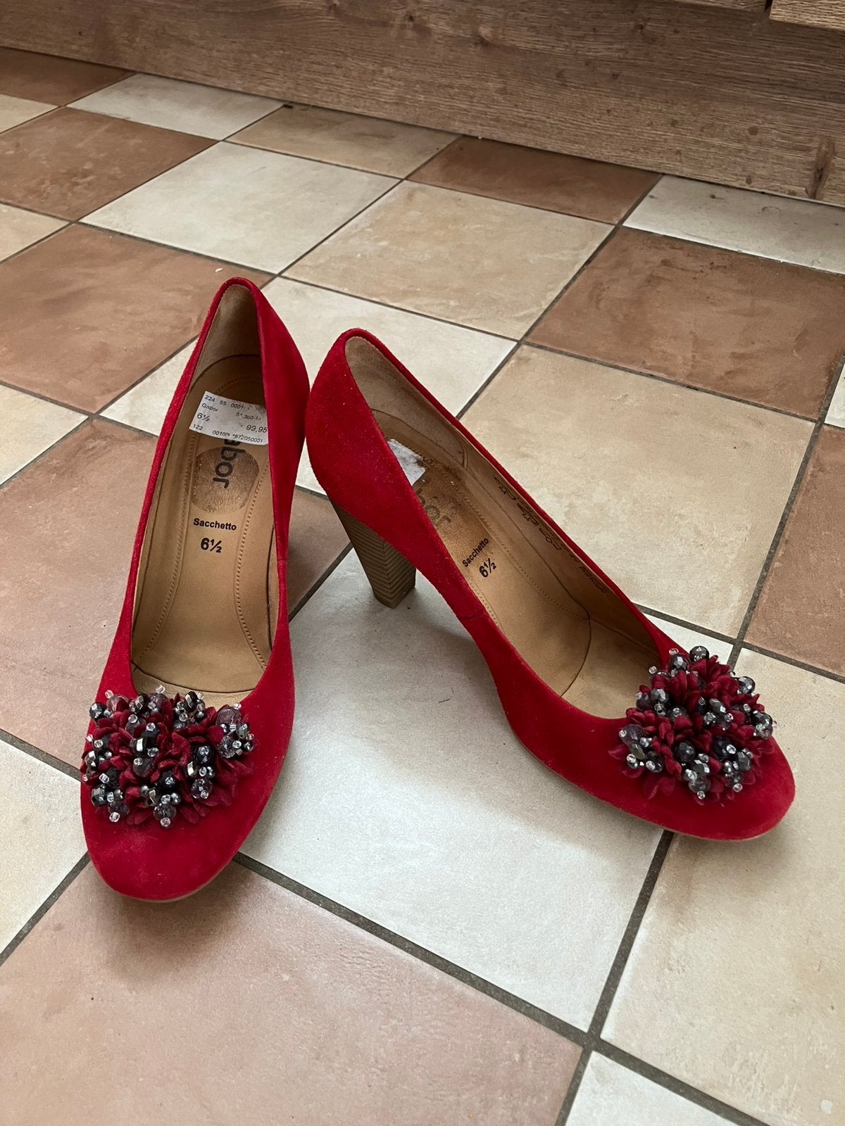 Prachtig rode Gabor pumps. (6,5).(40)., Pumps, Gabor, Ophalen of Verzenden, Zo goed als nieuw