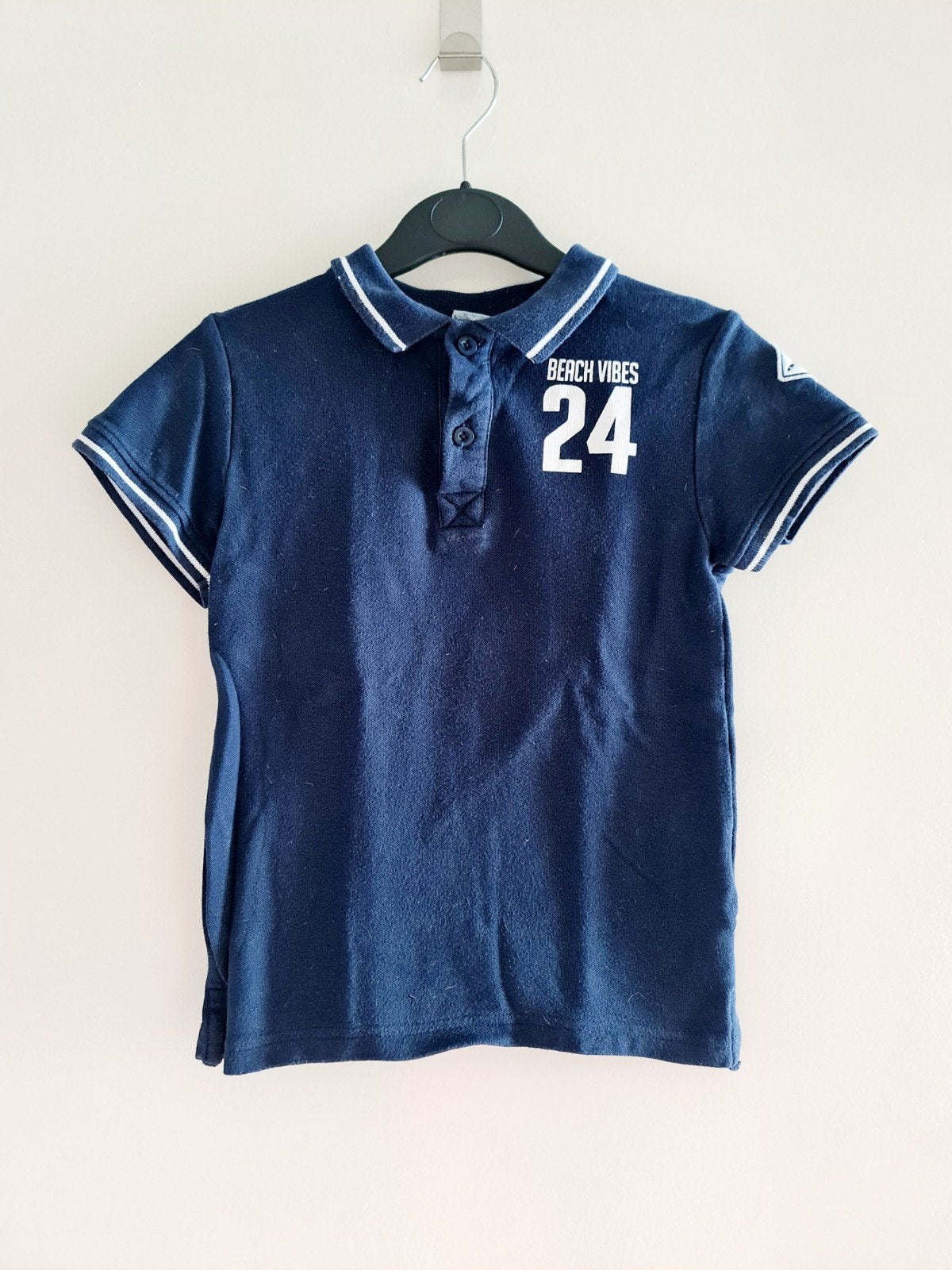 Donkerblauwe polo maat 104/110, Kinderen en Baby's, Zo goed als nieuw, Shirt of Longsleeve, Jongen, Scamps & Boys